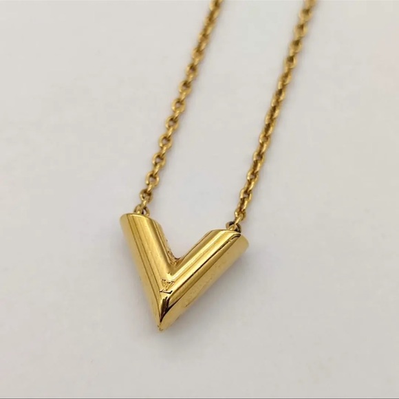 Louis Vuitton Necklace - Picture 2 of 5